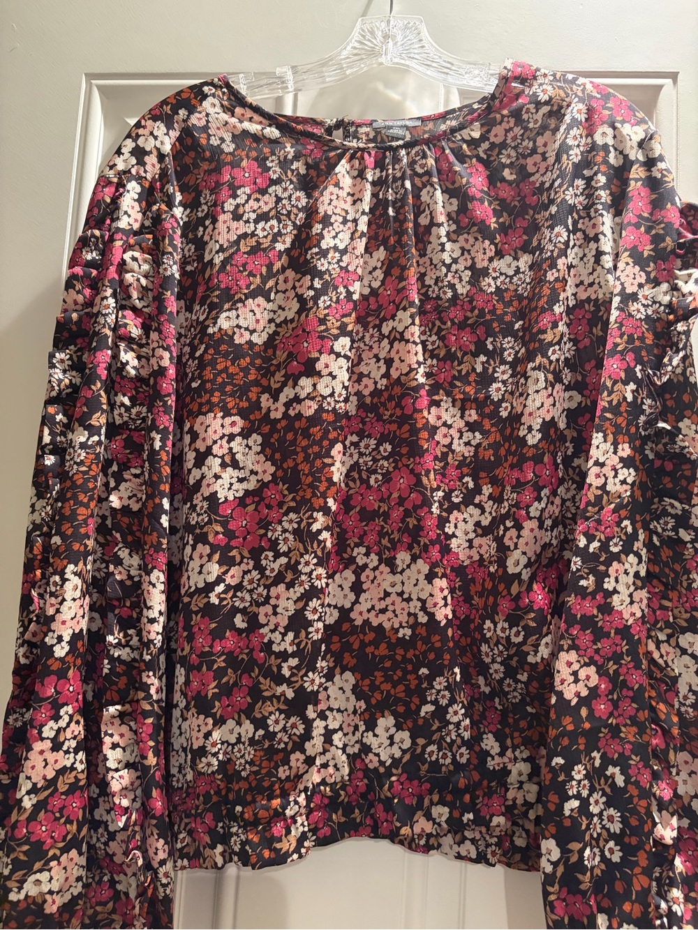Ann Taylor Floral Long-Sleeve Blouse in Black and Pink - Women Tops